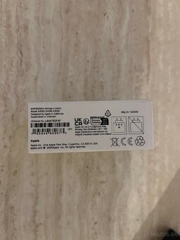 AirPods 4 (active noise cancellation) - 4