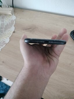 Iphone XR - 4