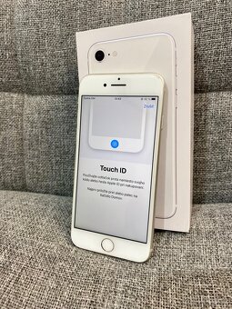 iPhone 8 64GB (plne funkčný) - 4