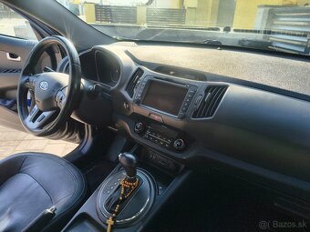 KIA Sportage III - 4