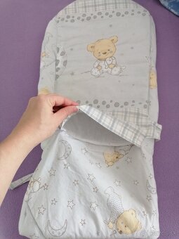 Zavinovačka s macíkmi, biela zadarmo/darujem - 4