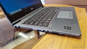 Fujitsu LifeBook U745 - 4