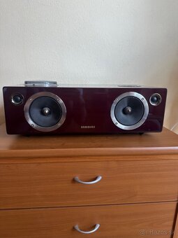 Dokovací reproduktor Samsung DA-E750 - 4