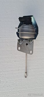 Predám novú regulaciu turba na Opel Isignia 2l-96-105kw. - 4