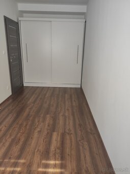 Kompletne zariadený 3-izbovy byt - 4