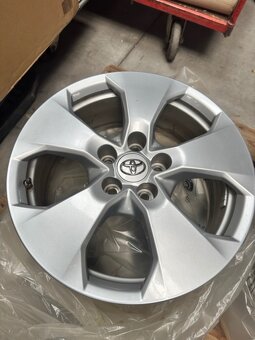 Disky na Toyota Rav4 (2019) - 4
