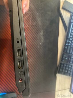 Acer Nitro 2018 AN515-52-70GN - 4