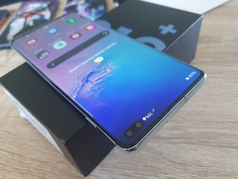 Samsung Galaxy S10 plus Blue - 4
