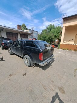 Nissan navara D40 - 4