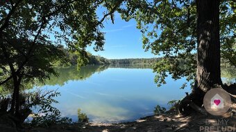 LÁB - PIESKOVŇA - 3 podlažná chata 2 min chôdze od jazera - 4