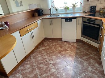 Kuchynská linka - 4