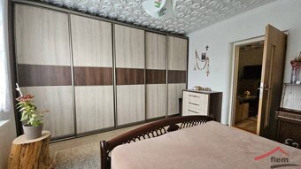 Rodinný dom na predaj, Lúčnica nad Žitavou-Martinová, pozemo - 4