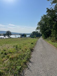 Prenájom nádherný pozemok pri priehrade, Kozárovce - 4