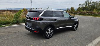 Predám Peugeot 5008 96kw benzín Allure AT, 7 miestne r.2023 - 4