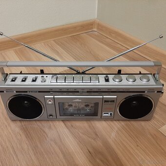 Radiomagnetofon - 4