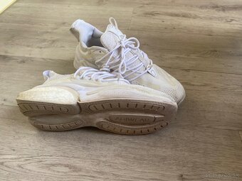 Tenisky Adidas alphaboost - 4