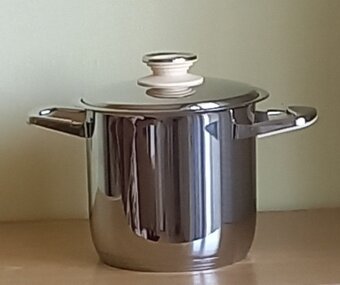 Predám Zepter hrniec 5,8l, priemer 20 cm. - 4