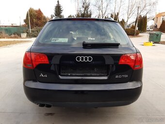Audi A4 Avant 2.0 TDI Premium - 4
