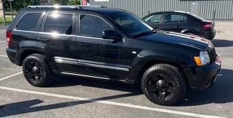 Jeep Grand Cherokee - 4