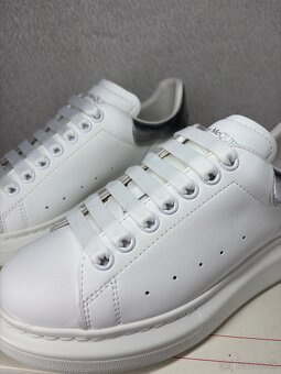 Alexander McQueen Sneakers Silver White - 4