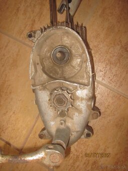 Jawa 555 motor - 4