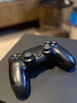 Sony PlayStation 4 Slim 500GB jet black - 4