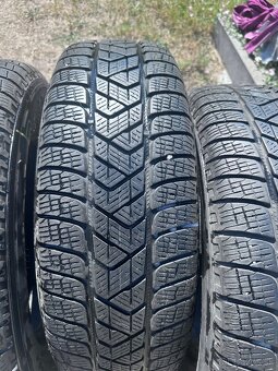 Zimne pneu 215/70R16 - 4