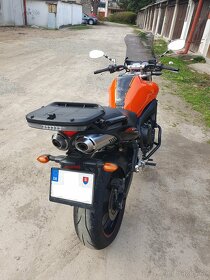 Motocykel Yamaha FZ 6 - 4