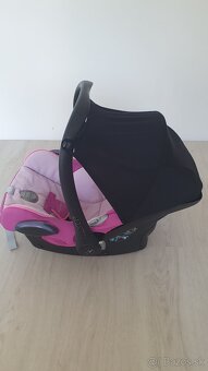 Autosedačka vajíčko pre dievčatko - 4