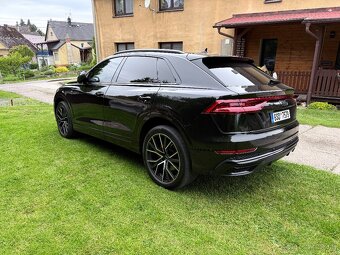 Rok 2023 Audi Q8 3.0 45 TDI Quattro S line - 4