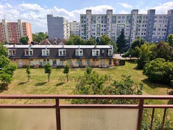 3-IZBOVÝ TEHLOVÝ BYT | VLASTNÁ GARÁŽ | TOP LOKALITA KOMÁRNO - 4