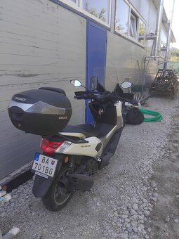 Yamaha Nmax 125 - 4