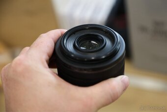 Canon RF 35mm f/1.8 IS STM Macro - 4