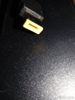 Lenovo 135W 20V - 4