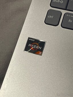 Asus vivobook M509D - 4