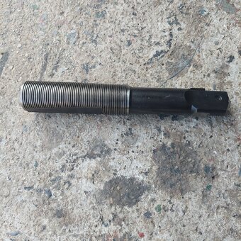 Vyvrtavacia tyč Ø32 - 4