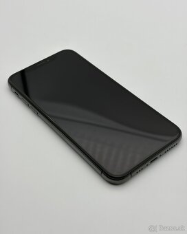 Apple iPhone XS Space Gray 256GB - 4