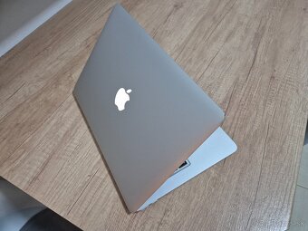 MacBook Air (13-inch, 2017) /Intel Core i5/8GB RAM/128GB SSD - 4