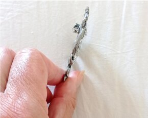 Veľká vintage gotická výrazná brošňa, starý strieborný kov - 4