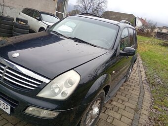 Predám Ssansyong textom 2.7xdi - 4