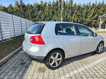 Volkswagen Golf V 1.4 fsi - 4