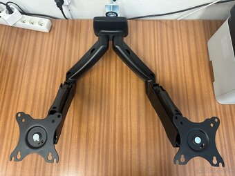 AlzaErgo Arm AR2.1 čierny držiak na 2 monitory - 4