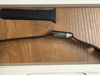 Apple Watch SE 40 mm Space Gray + komplet príslušenstvo - 4