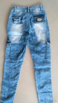 Push up damske svetle jeansy s bocnymi vreckami NOVE - 4