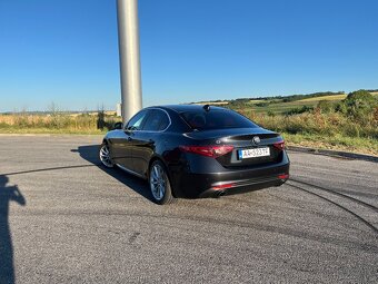 Alfa Romeo Giulia Q2 2.2 diesel 2016 edícia performance - 4
