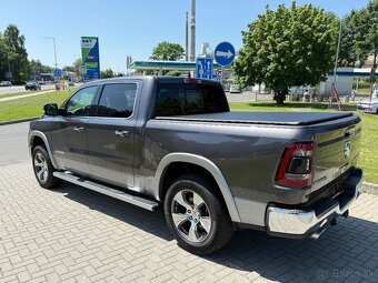 Dodge RAM 1500 Laramie—5.7 V8 HEMI—2020–KŮŽE—95.000km - 4