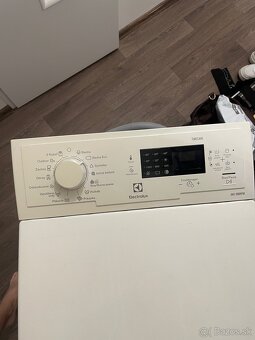Pračka Elektrolux - 4