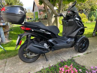 Piaggio mp3 300 2022 - 4