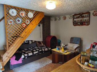 Malebná chata v Tovarníkoch - 4