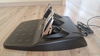 Logitech G29 - 4
